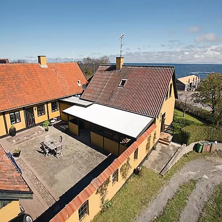 - 09 * Allinge-Sandvig